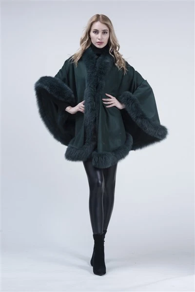 Cape bulu Fox Hitam