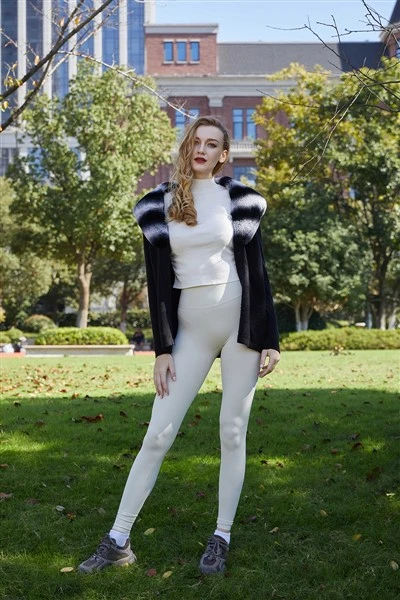 Bulu Collar Cardigan Plus Size