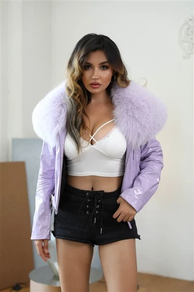 Jaket Kulit Dengan Bulu Musang